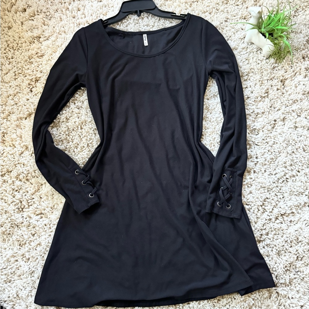 Mudd long sleeve little black dress fall winter goth style size M.